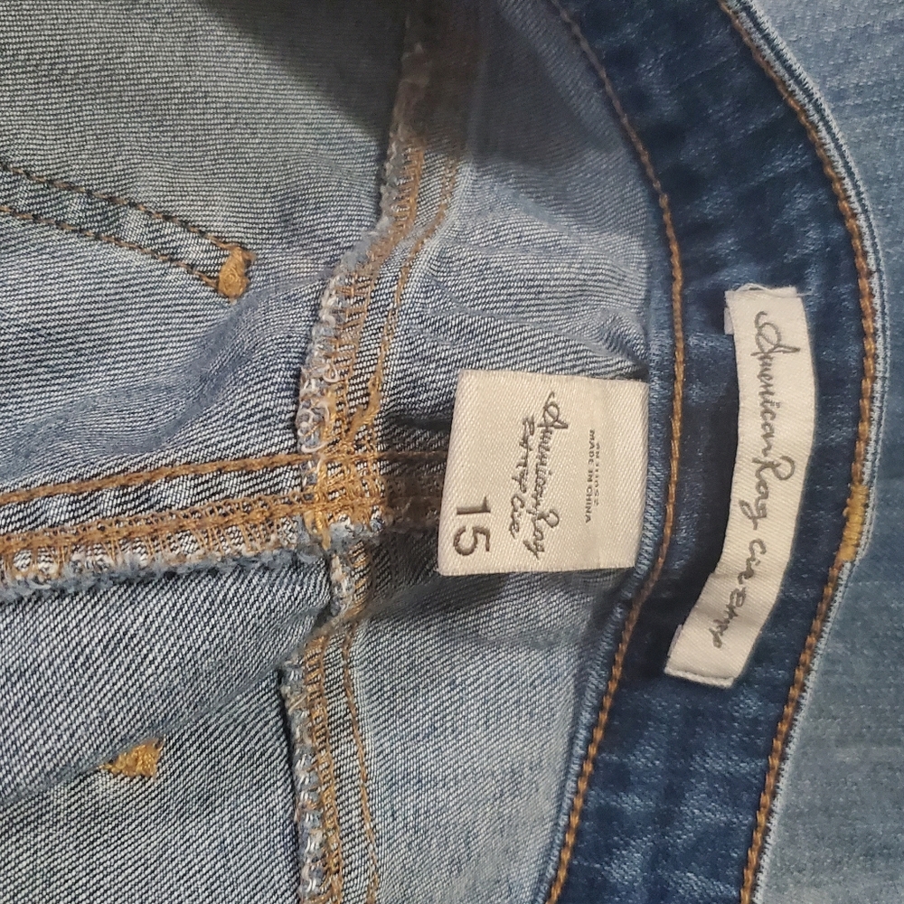 Jeans - Picture 3 of 3
